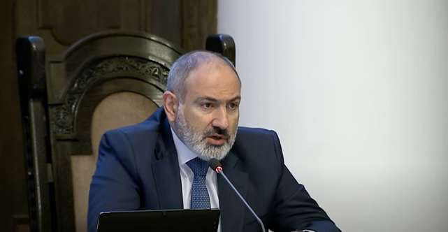 Премьер приветствовал начало работы миссии гражданских наблюдателей ЕС (ВИДЕО)