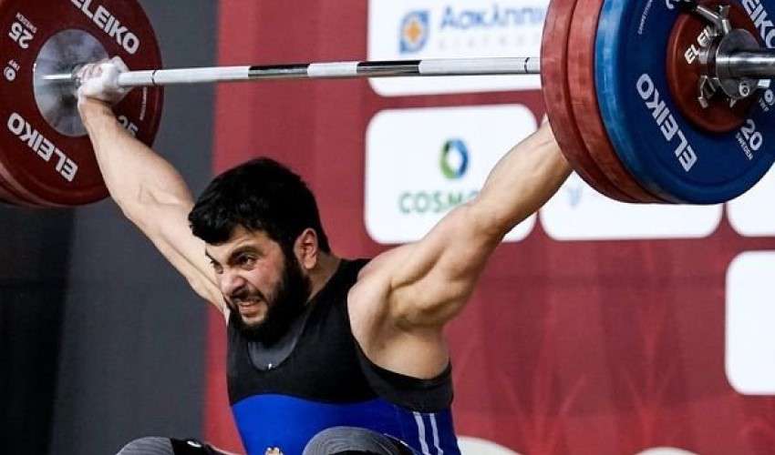 Garik Karapetyan was declared the champion, but the Turkish weightlifter showed unsportsmanlike behavior