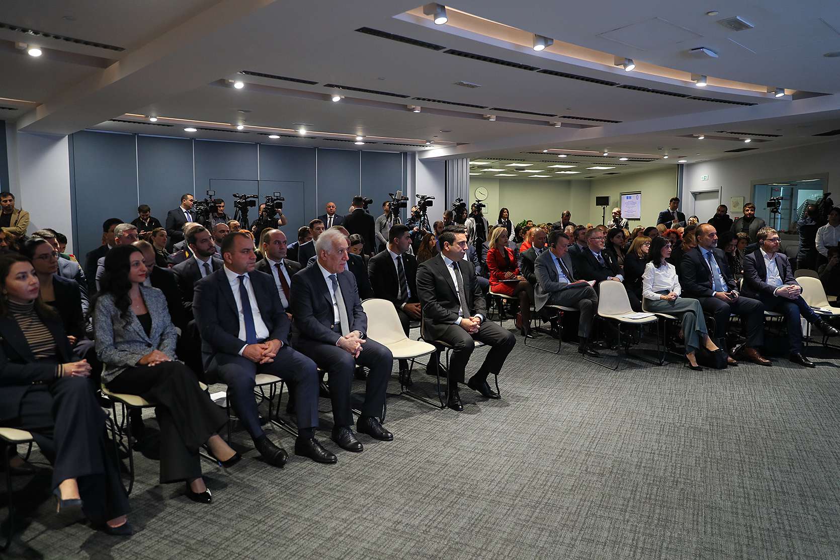 Նախկին ՄԻՊ–երը ներկա չեն գտնվել կառույցի 20–ամյակի միջոցառմանը․ «Ժողովուրդ»