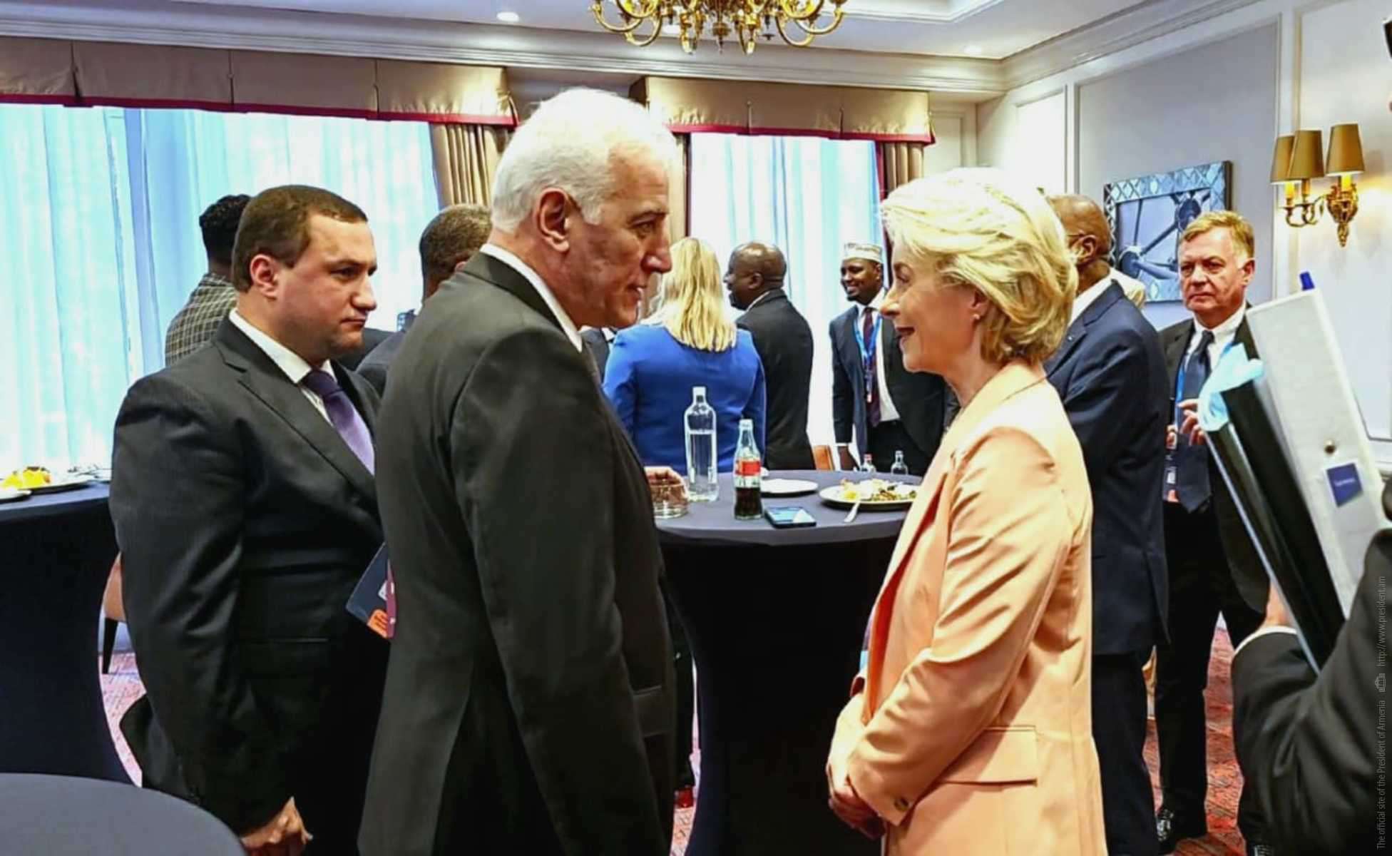 Vahagn Khachaturyan had a brief conversation with Ursula von der Leyen