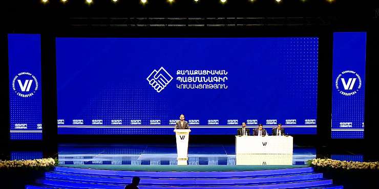 Времена решения личных проблем партийным билетом безвозвратно прошли. Тигран Авинян