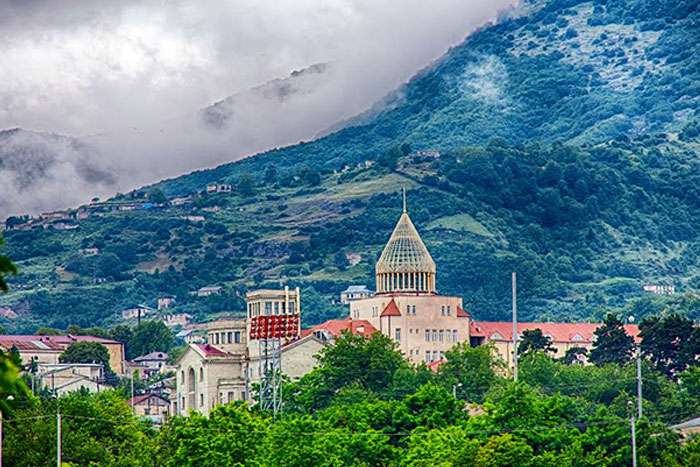 The Armenian civil  society appealed to the UN, warning about the danger of ethnic cleansing of the population of Nagorno-Karabakh.