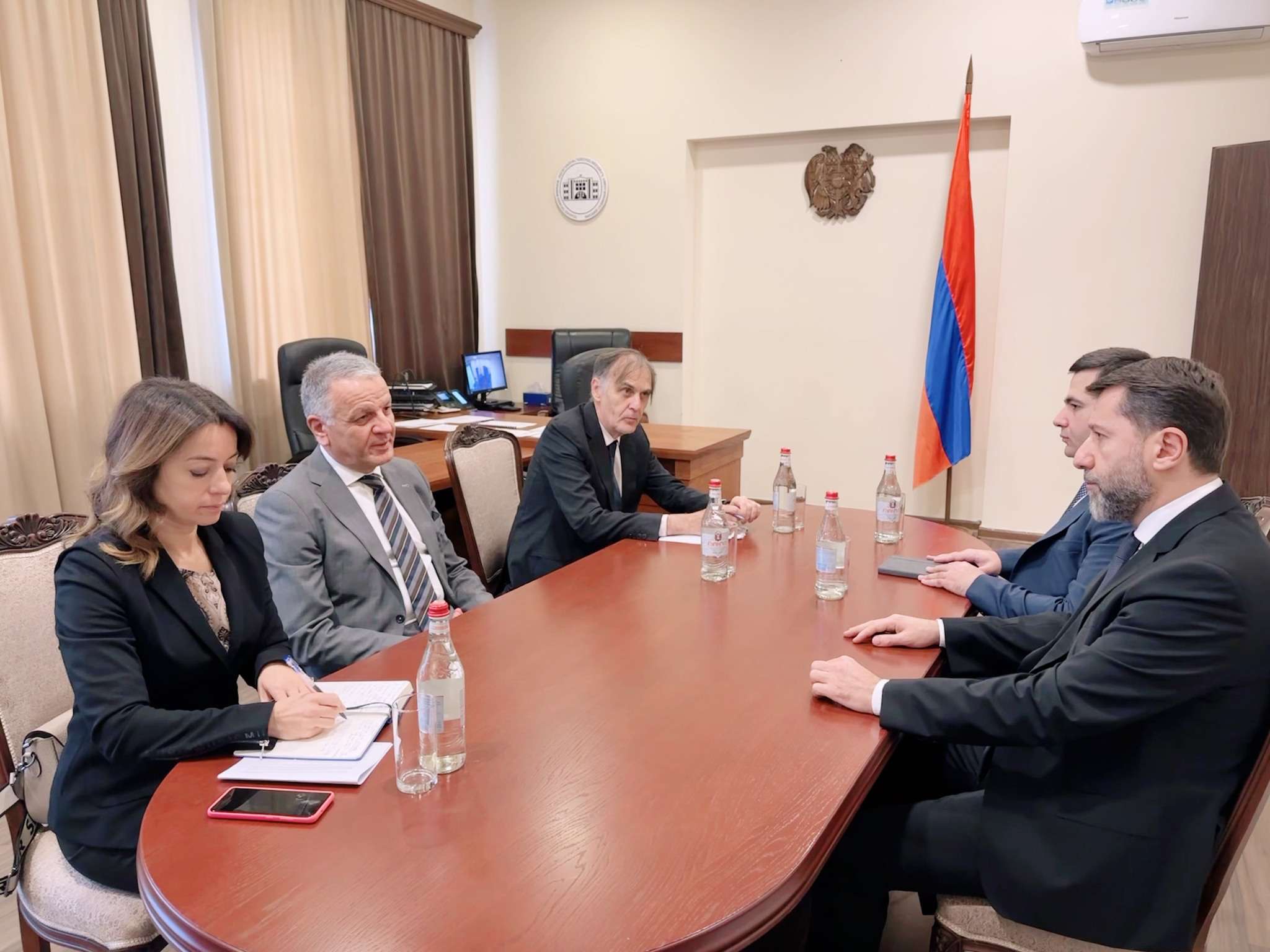 Բարեփոխումների արդյունքները քաղաքացիները կզգան 2024թ. առաջին ամիսներից․ Կարեն Անդրեասյանն ընդունել է ԵՄ դեսպանին