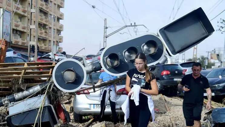 Наводнение в Испании, унесшее жизни около 100 человек в фотографиях (ФОТОРЯД)