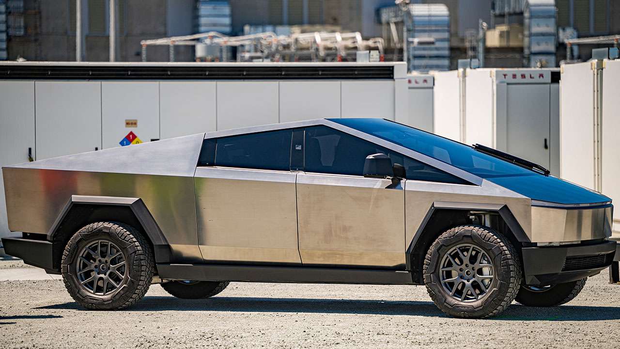 It is known when the production of the Tesla CyberTruck electric SUV will begin