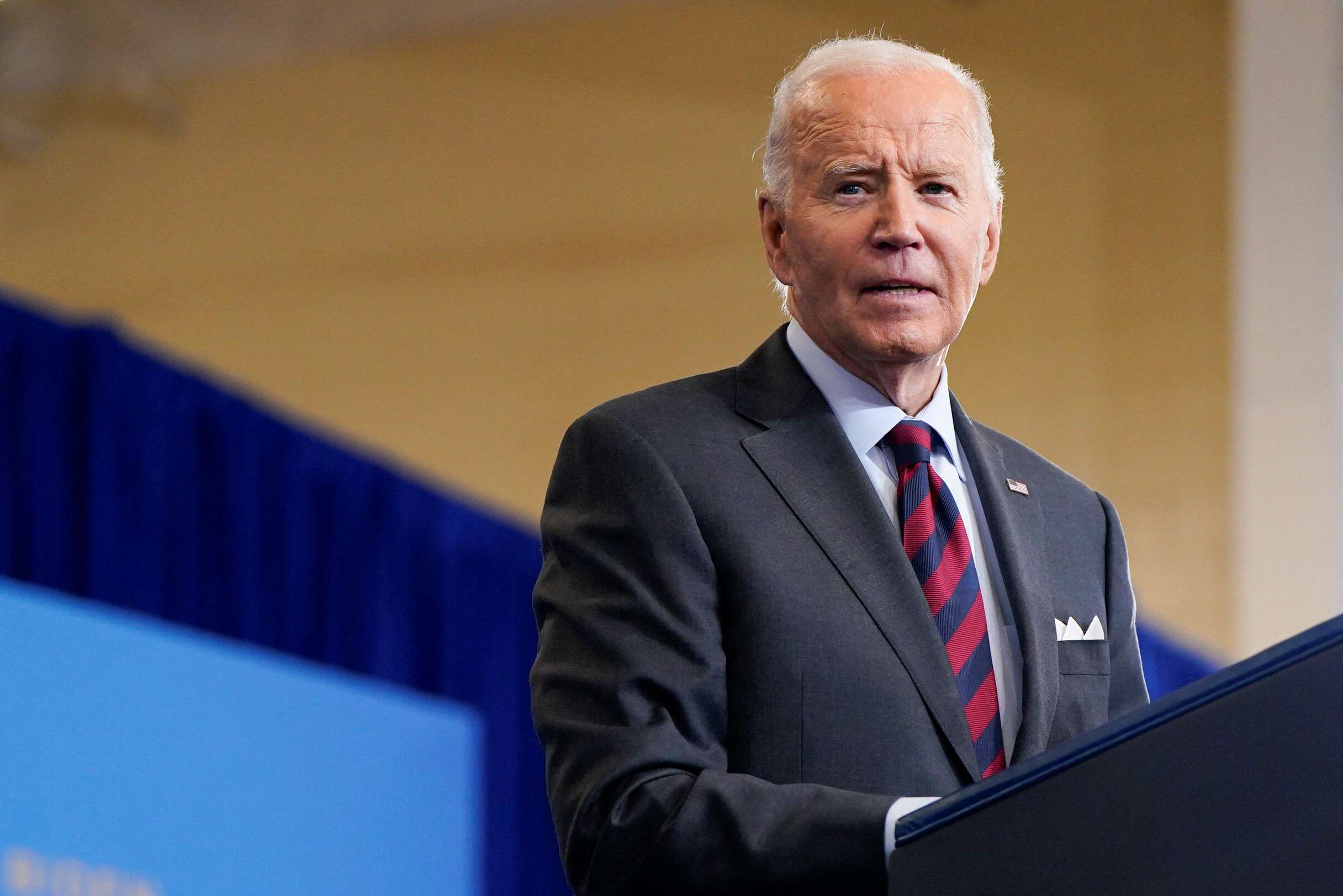 Biden criticizes newly elected US government for the first time