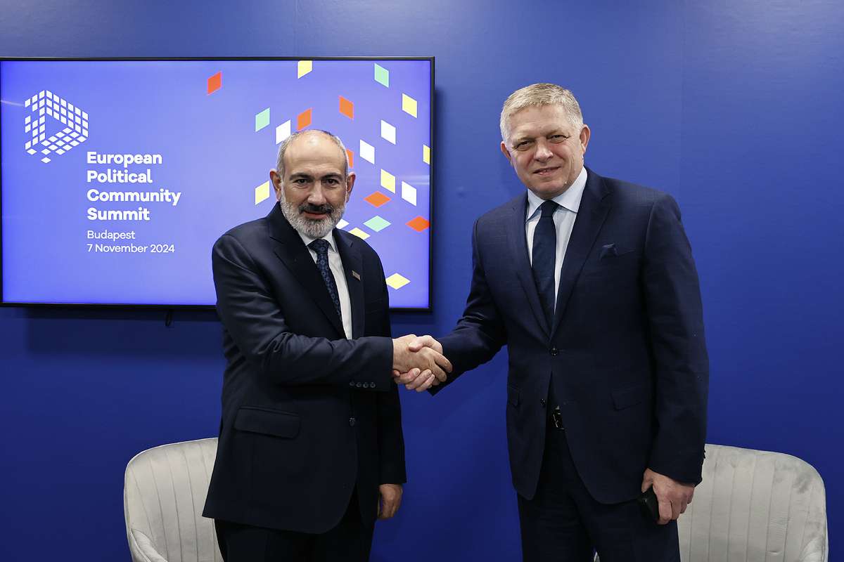 Ֆիցոն աջակցություն է հայտնել «Խաղաղության խաչմերուկին»