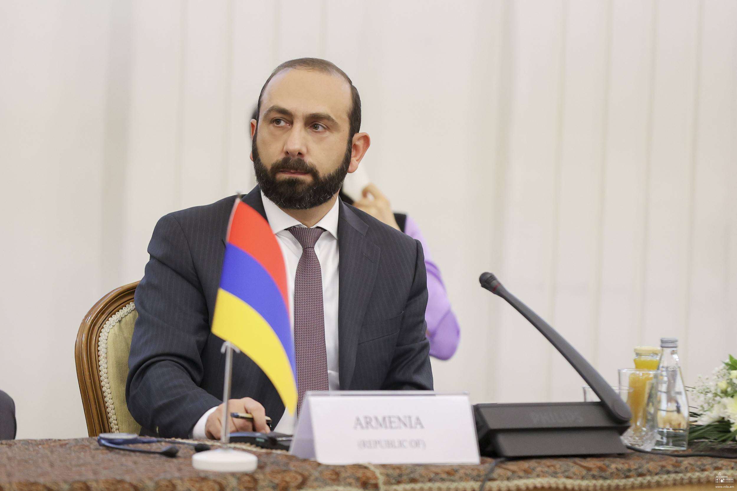Ararat Mirzoyan welcomed the G7 statement