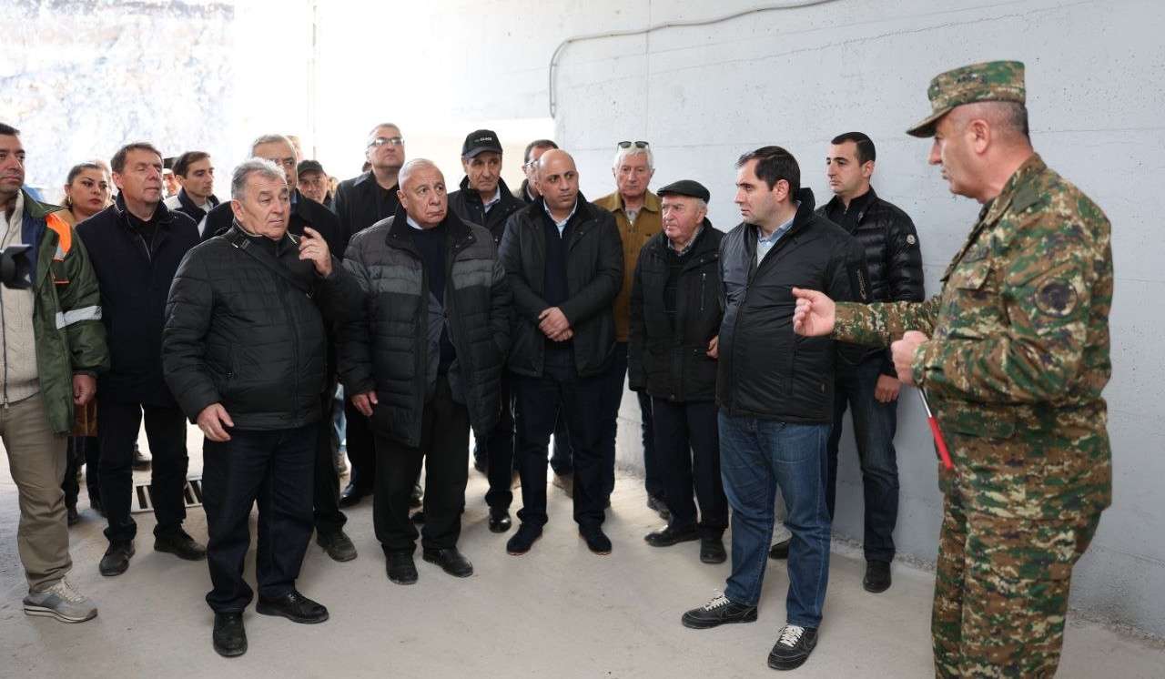 Պապիկյանի ուղեկցությամբ ՀՀ ԳԱԱ պատվիրակությունն այցելել է սահմանագոտի