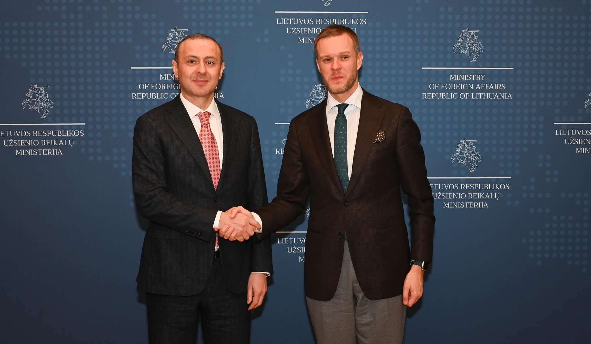 The extra-regional security situation was discussed