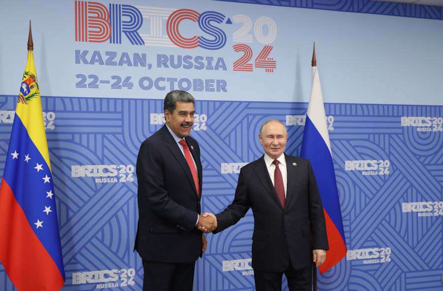 "He is a born scorer, like Ronaldo." Maduro
