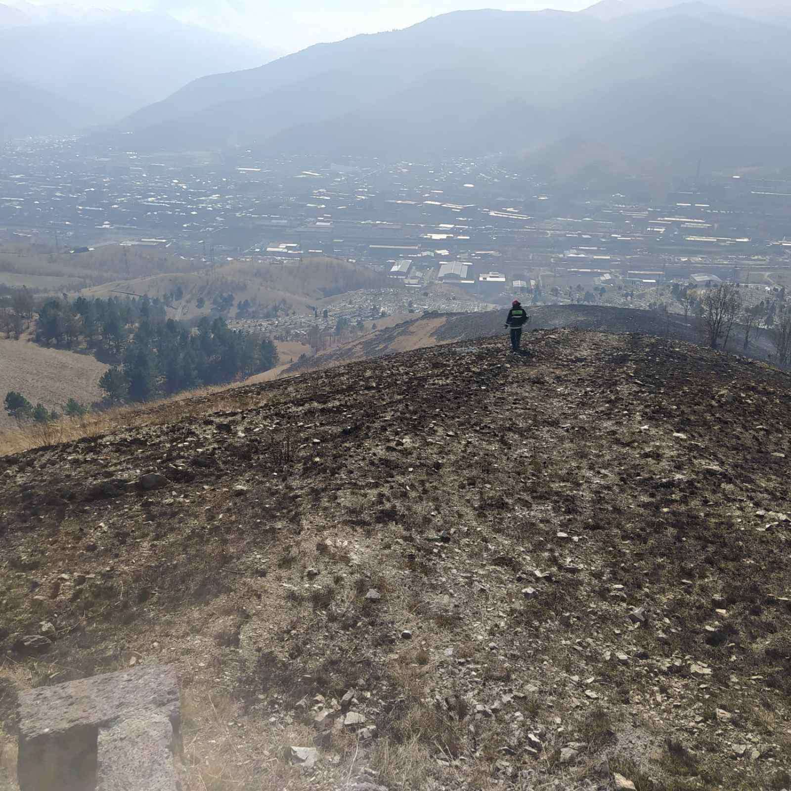 Վանաձորի գերեզմանատներից մեկի մոտակայքում խոտածածկ տարածք է այրվել