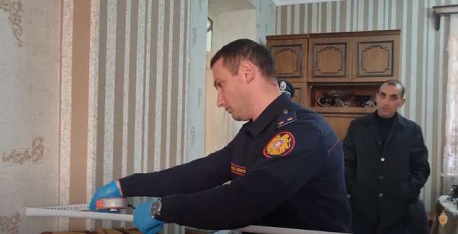 По делу об убийстве жительницы села Пемзашен и двух ее детей есть задержанный. СК Армении
