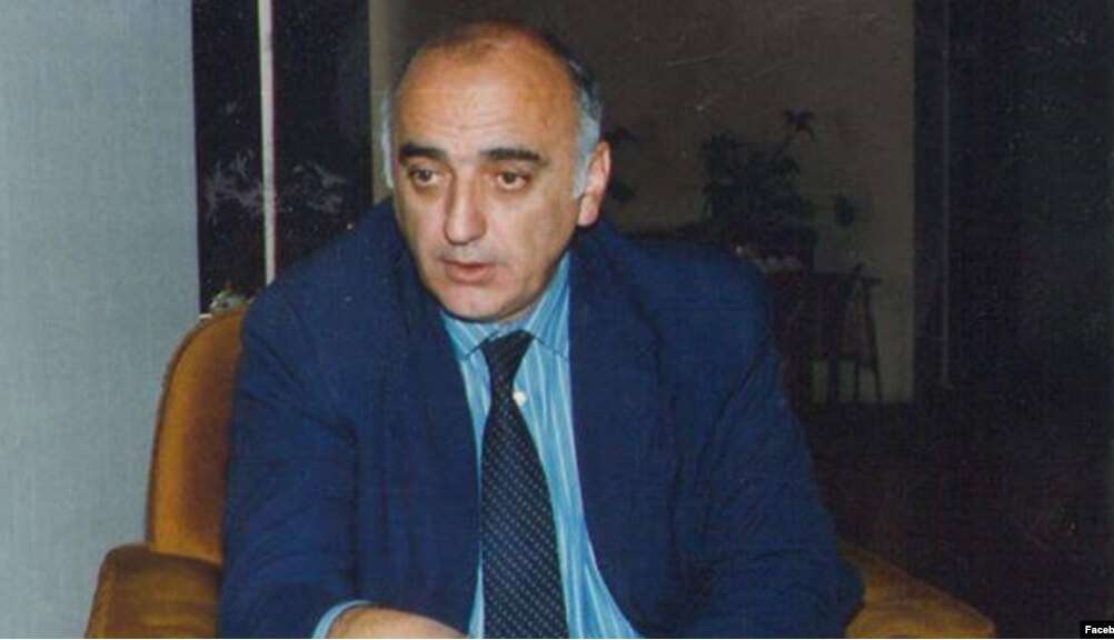 Մի՛ մտեք հայոց լեզվի տաճարը, կովե՛ր