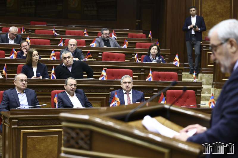 Ինչո՞ւ ընդդիմությունը ներկա չէ կառավարության հետ հարցուպատասխանին