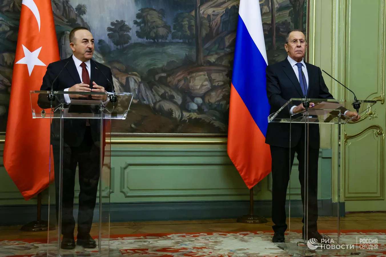 Լավրովն ու Չավուշօղլուն հեռախոսազրույց են ունեցել