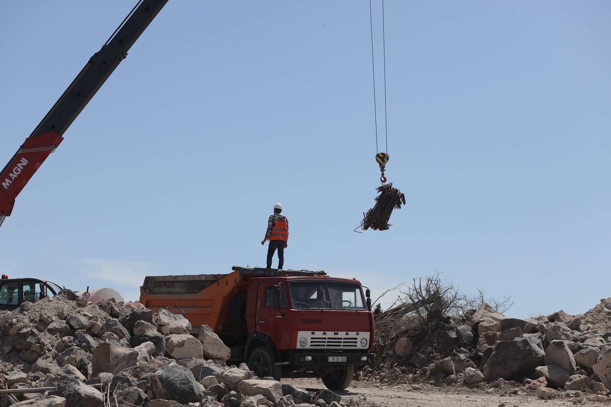 Աղձք բնակավայրի մոտ իրականացվելու են պայթեցման աշխատանքներ