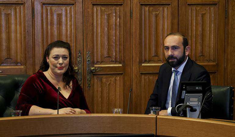 Արարատ Միրզոյանը հանդիպել է ՄԹ խորհրդարանի արտաքին հարաբերությունների հանձնաժողովի նախագահի հետ