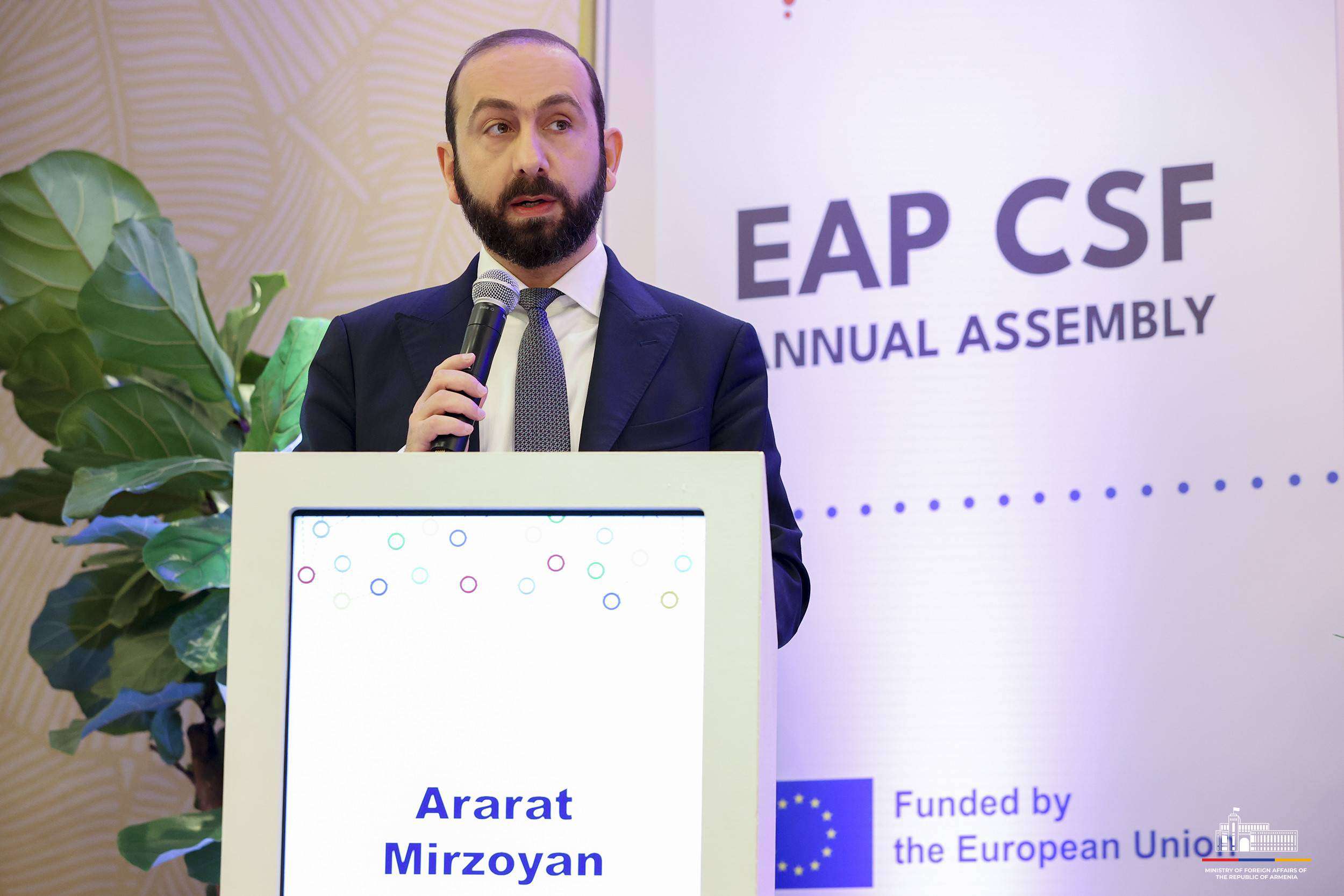 «Պետք է լրջորեն վերանայել, թե ինչպես պետք է ԵՄ-ն իրեն դիրքավորի»․ Արարատ Միրզոյան
