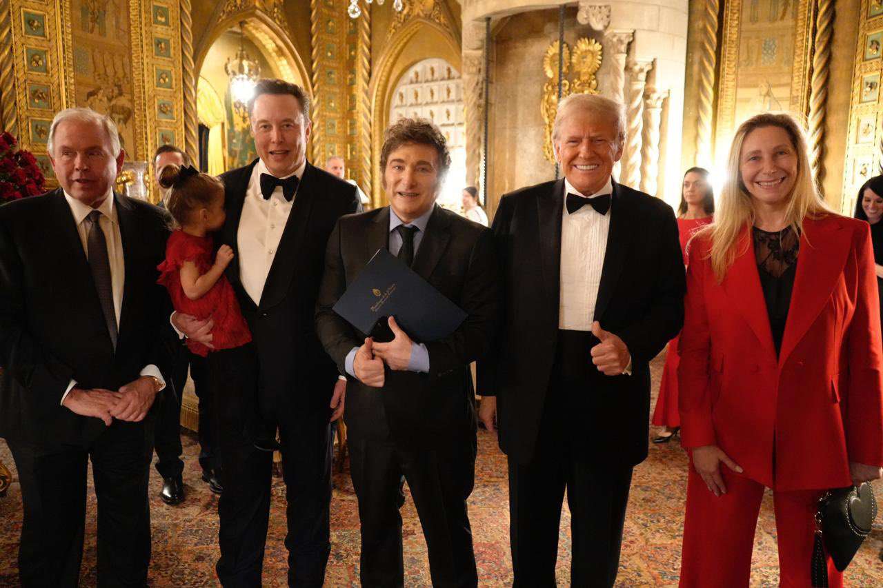 The President of Argentina hosted Trump and Musk
