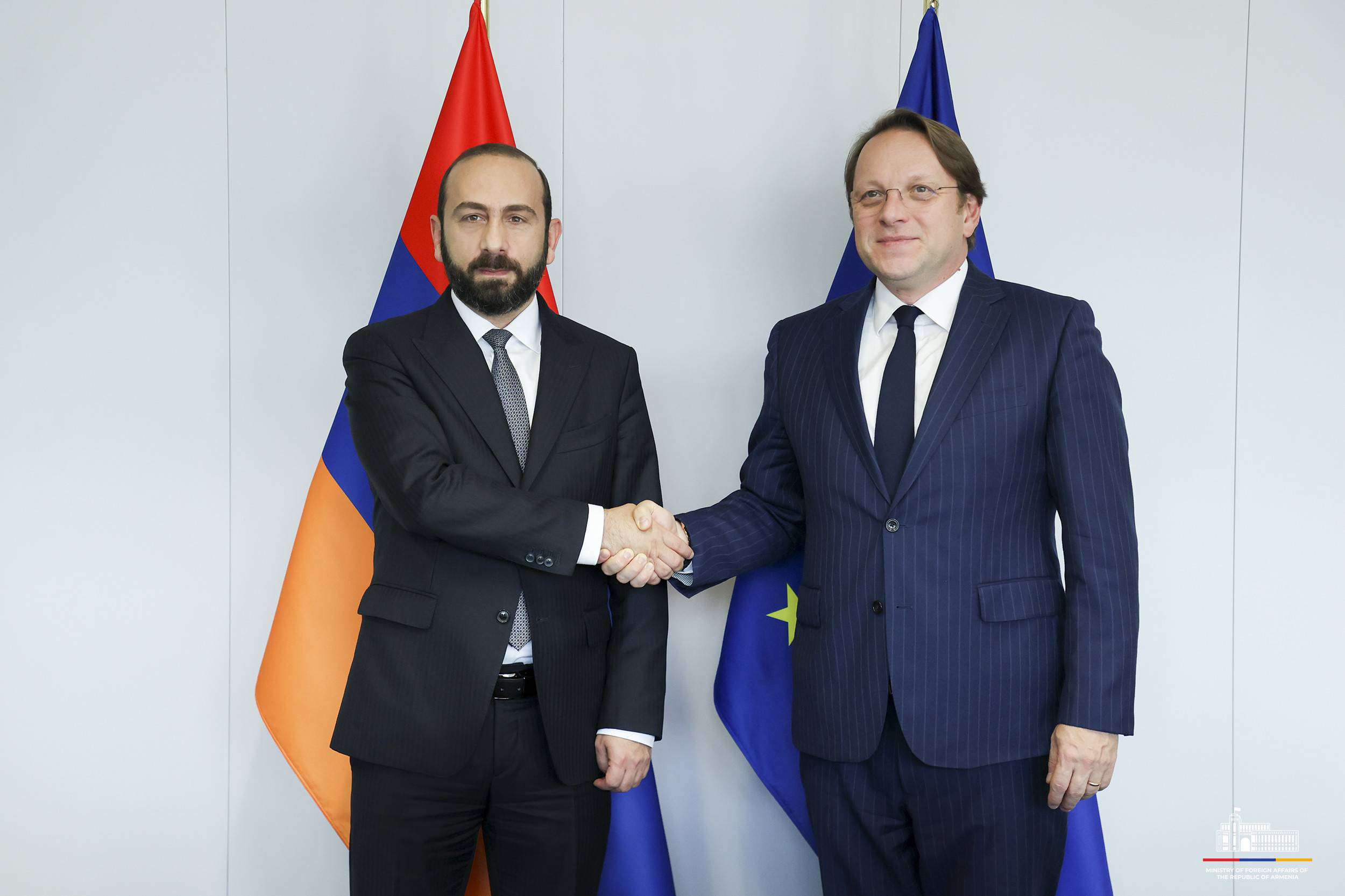 The effective implementation of leading initiatives worth 2.6 billion euros for RA was highlighted