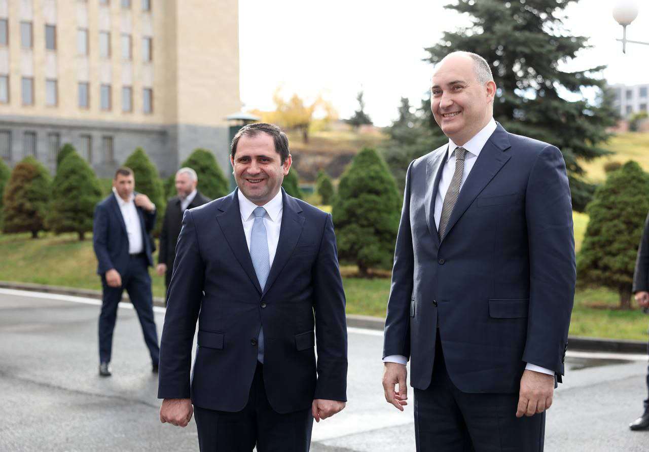 Հայաստանի և Վրաստանի պաշտպանության նախարարությունները երկկողմ համագործակցության պլան են ստորագրել