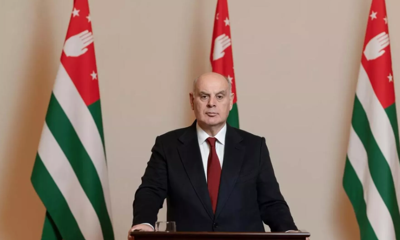 Բժանիան հեռացվեց նախագահի պաշտոնից