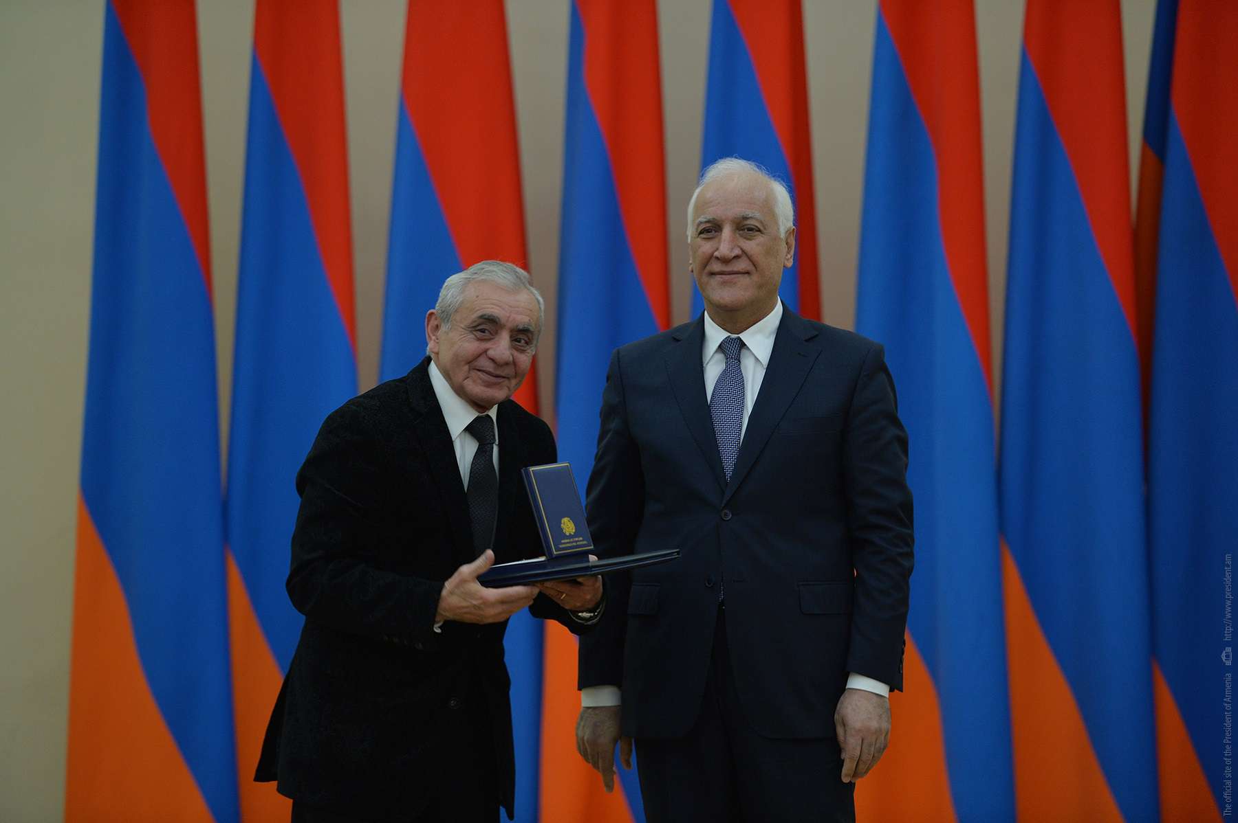 ՀՀ նախագահը պետական պարգևներ է հանձնել
