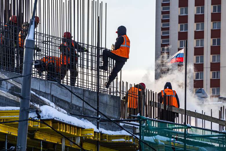 Российские компании начали зарплатную «гонку» из-за санкций