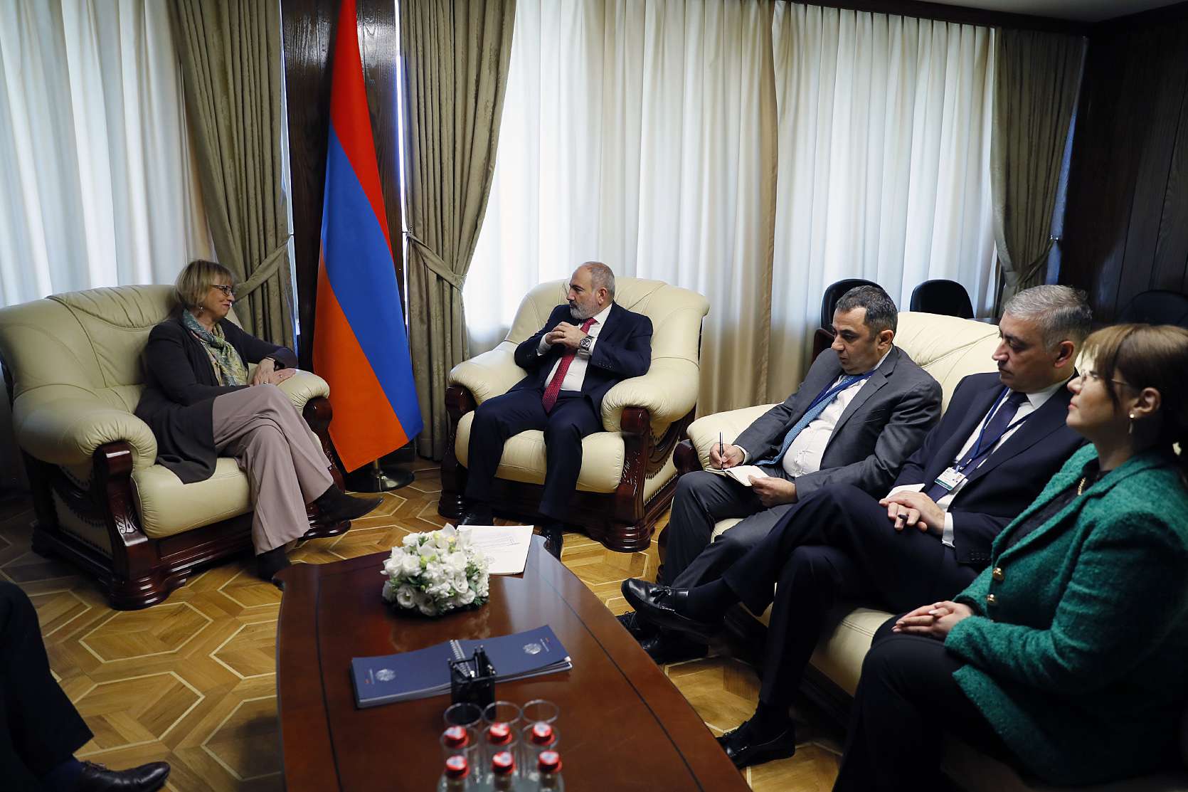 Վարչապետն ընդունել է ԵԱՀԿ Գլխավոր քարտուղարին