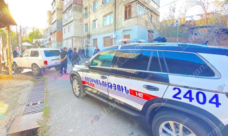 Սյունիքի մարզում մայրն ու երկվորյակ քույրերը տեղափոխվել են հիվանդանոց