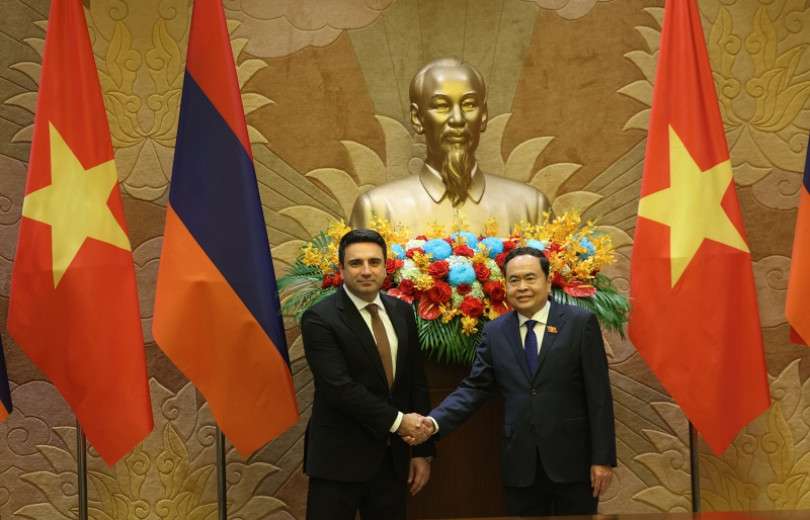 Ալեն Սիմոնյանը Վիետնամի ԱԺ նախագահին հրավիրել է Հայաստան