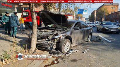 Շենգավիթում բախվել են Toyota Camry-ն, Corolla-ն և կայանված Opel-ը, կա վիրավոր