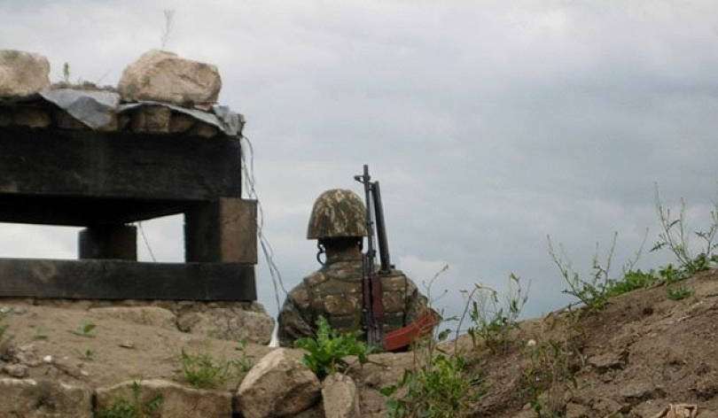 Զինծառայողի սպանության, ևս երկուսին հրազենային վնասվածքներ պատճառելու գործով մեկ զինծառայող կալանավորվել է