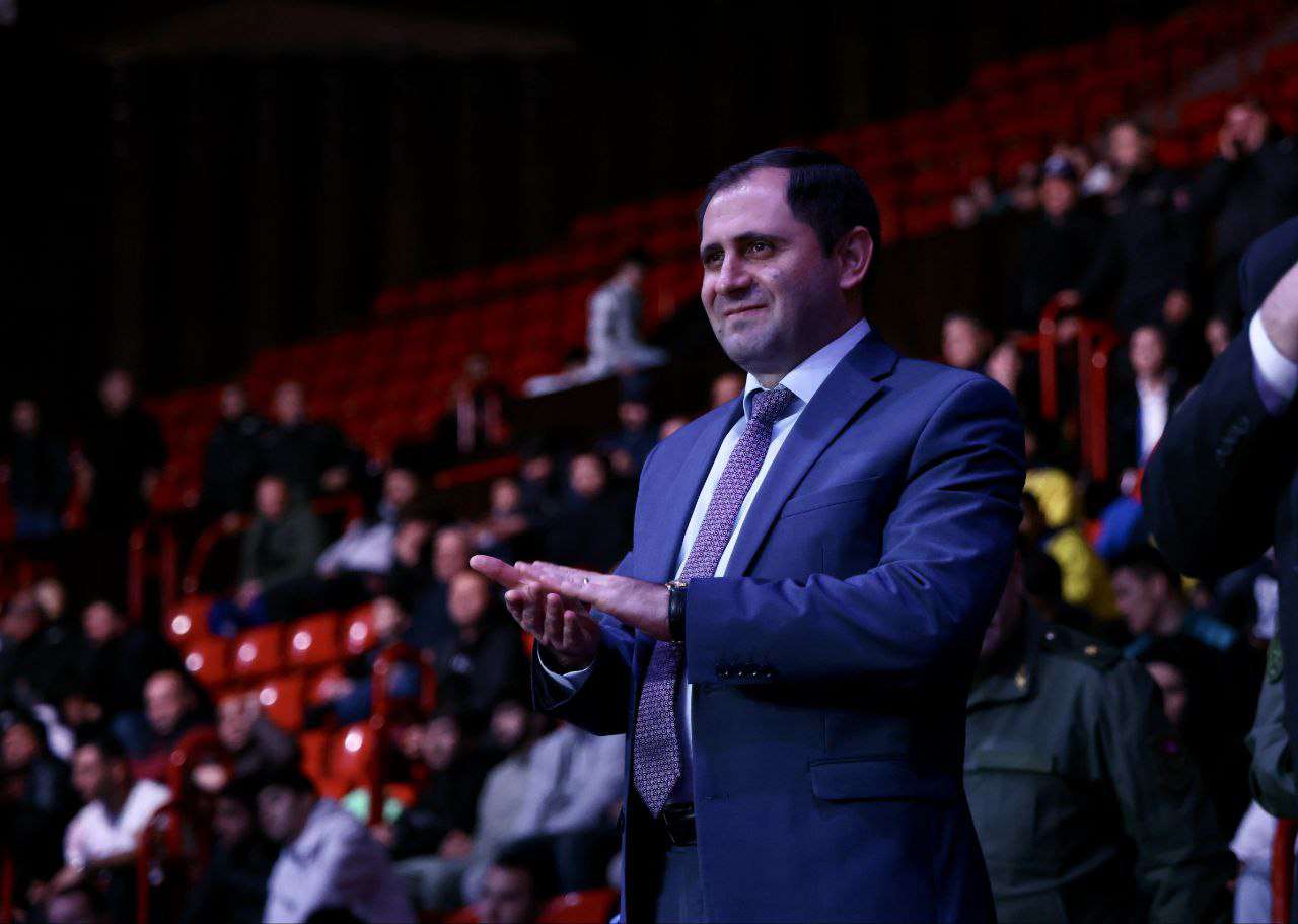 Պապիկյանը հետևել է եզրափակիչ գոտեմարտերին