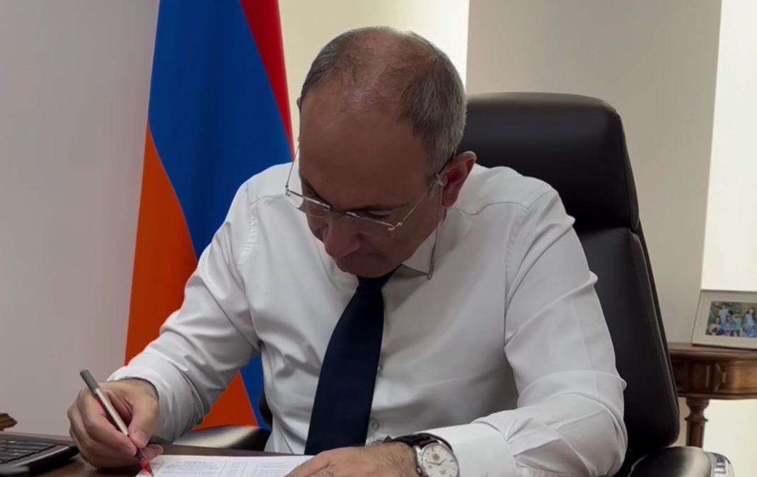 «Կրճատում եմ ծառայողական ավտոմեքենաների թիվը». վարչապետ