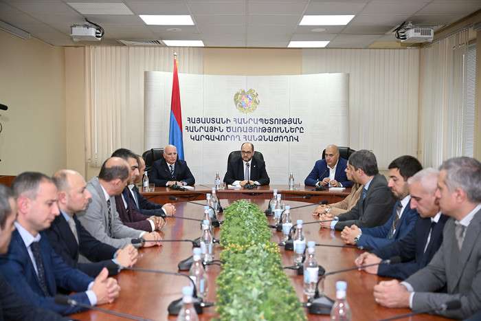 Մեսրոպ Մեսրոպյանը ներկայացվել է ՀԾԿՀ աշխատակազմին