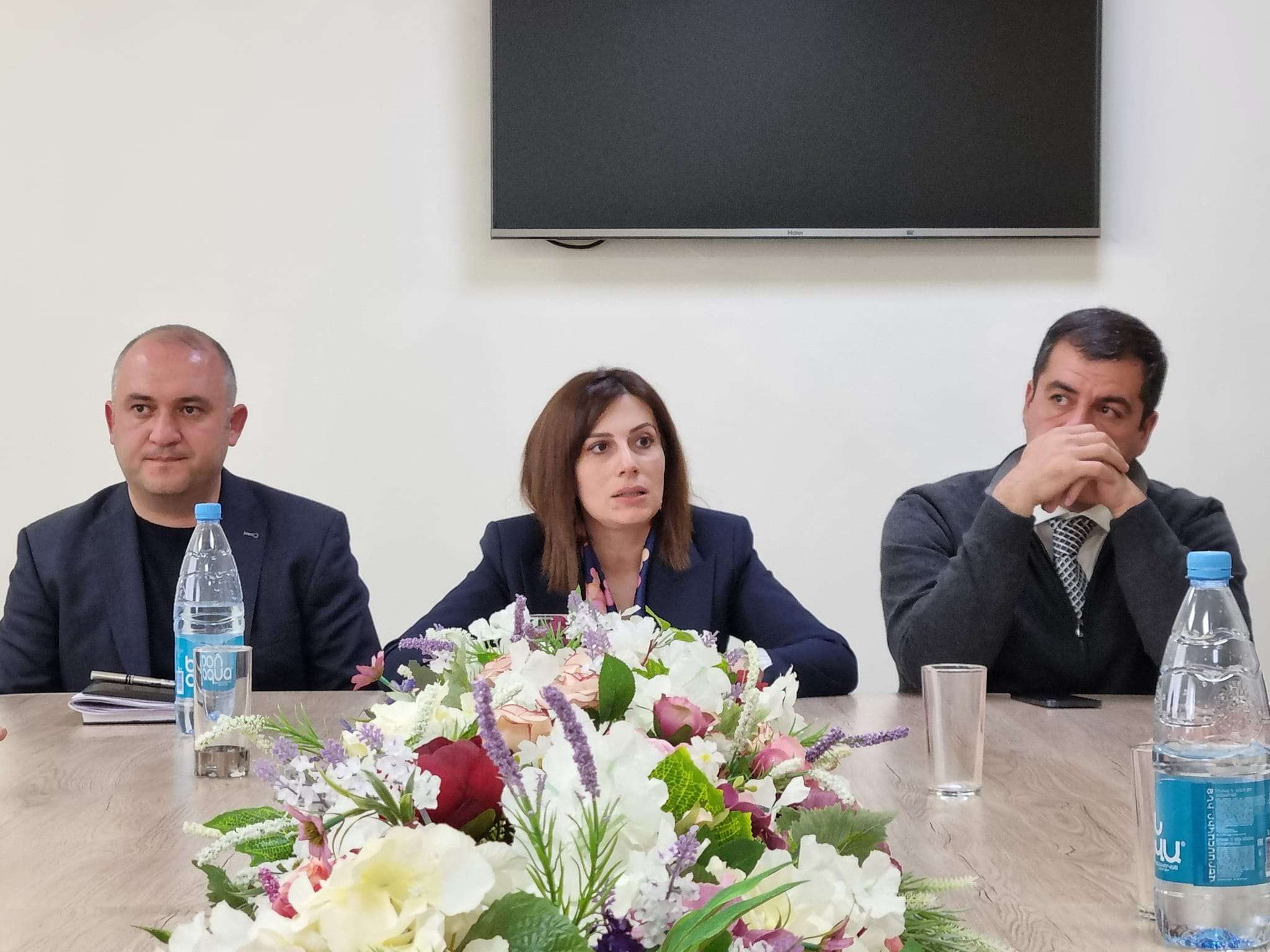 «Ընթանում է իրավական գործընթաց». Ավանեսյանը Արտաշատի բուժկենտրոնի խնդիրների մասին