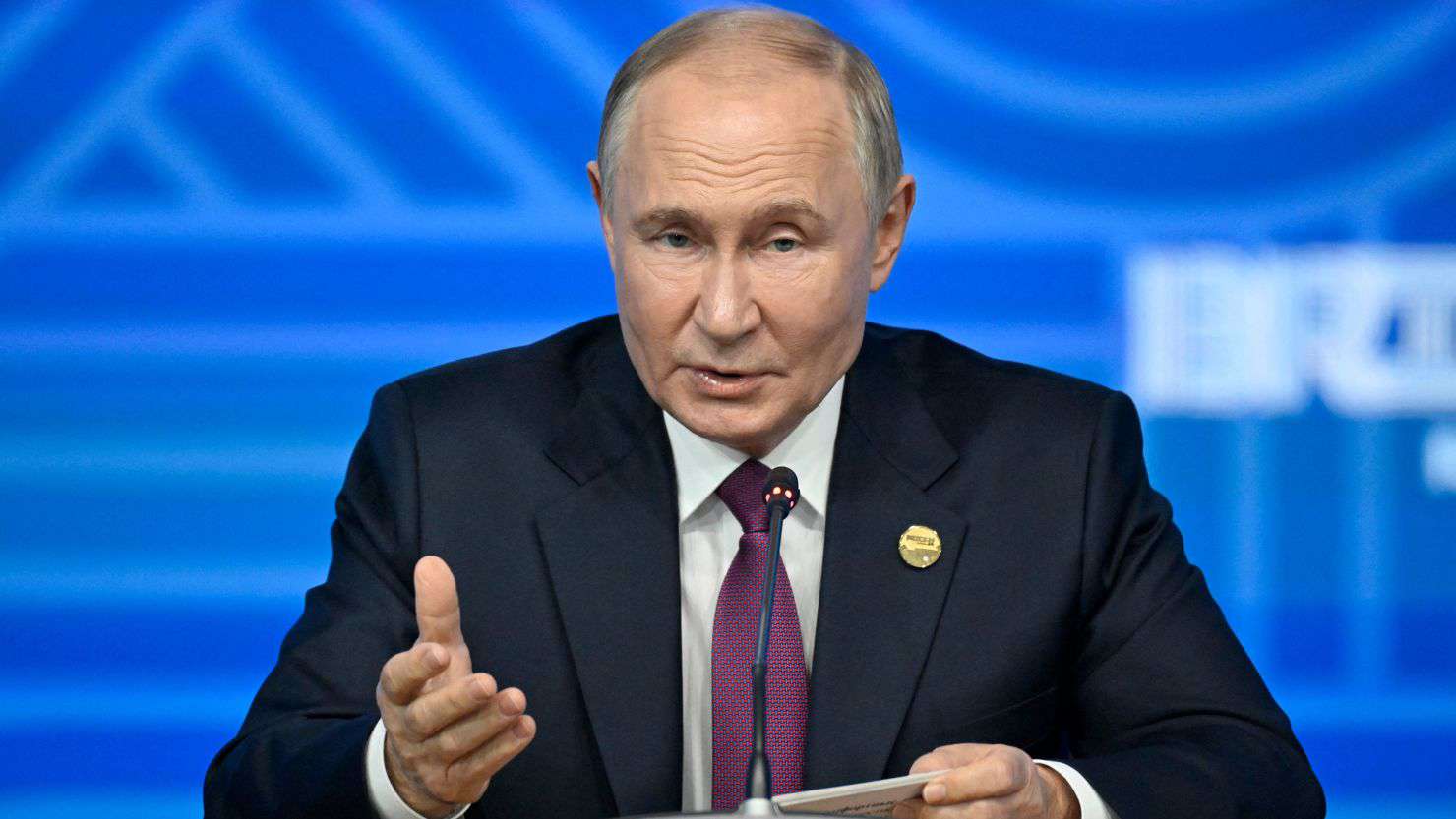 "Oreshnik's warheads have the temperature of the sun." Putin