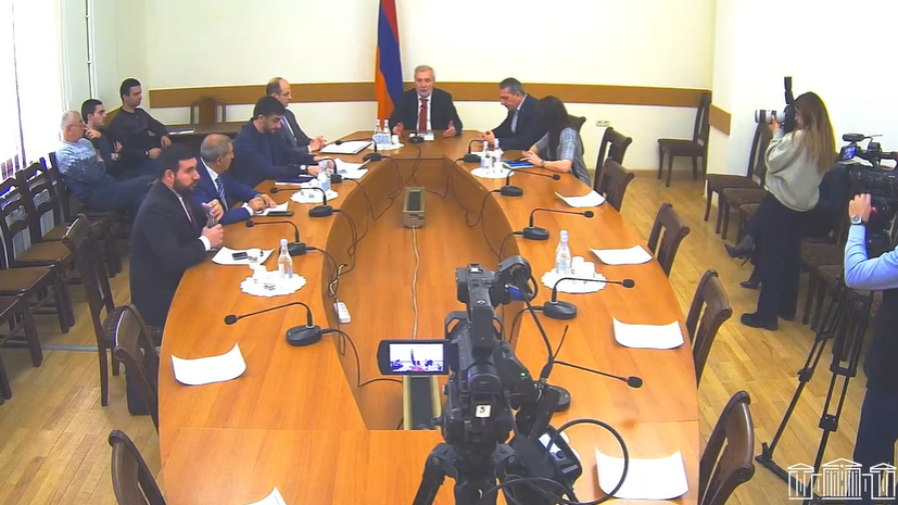 Տվյալ ընկերության և ՊՆ նախկին նախարարի միջև բացի սա կա նաև գույքային այլ պատմություններ. Քոչարյանը՝ ԱԱԾ փոխտնօրենին (ՏԵՍԱՆՅՈՒԹ)