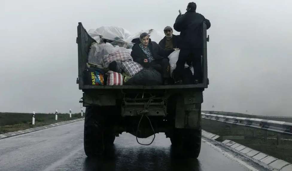 ԼՂ-ից տեղահանվածները թոշակները կշարունակեն ստանալ Հայաստանում