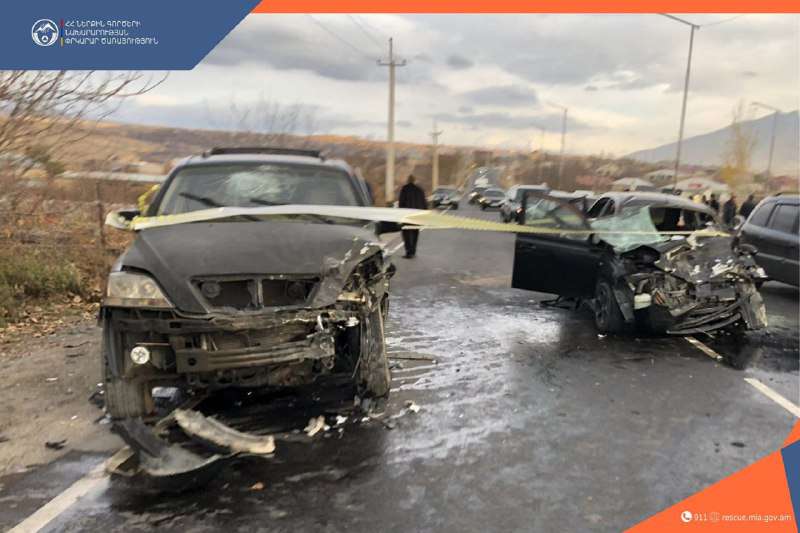 Մեծ վթար Աշտարակ-Ապարան ճանապարհին. տուժածները հոսպիտալացվել են