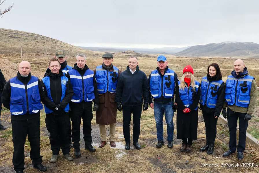 Ադրբեջանում ոչ բարեկամական են բնորոշել Դուդայի այցը սահմանային շրջան