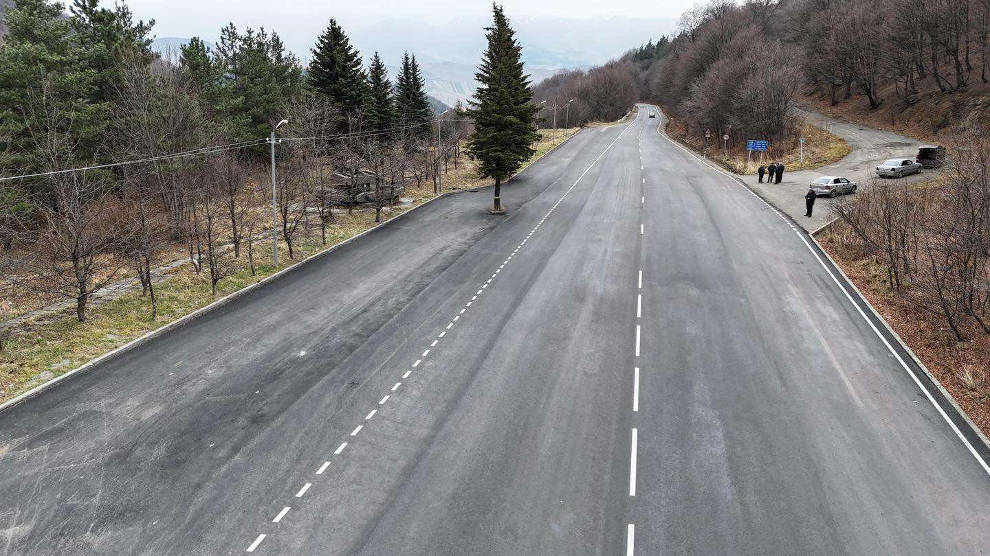 Միջպետական ավտոճանապարհի մինչև Պուշկին թունել հատվածում կատարվել են միջին նորոգման աշխատանքներ (ԼՈՒՍԱՆԿԱՐՆԵՐ)