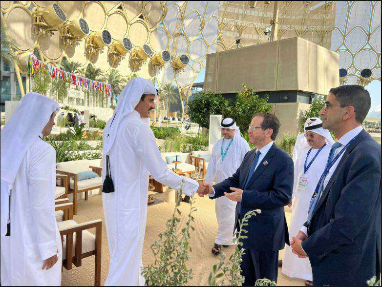 The President of Israel met the Emir of Qatar