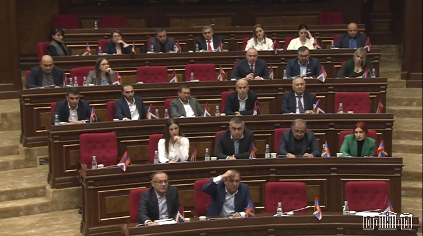 Ընդդիմադիրները կմասնակցեն քրեական հետապնդում հարուցելու միջնորդությունների քննարկմանը․ «Ժողովուրդ»