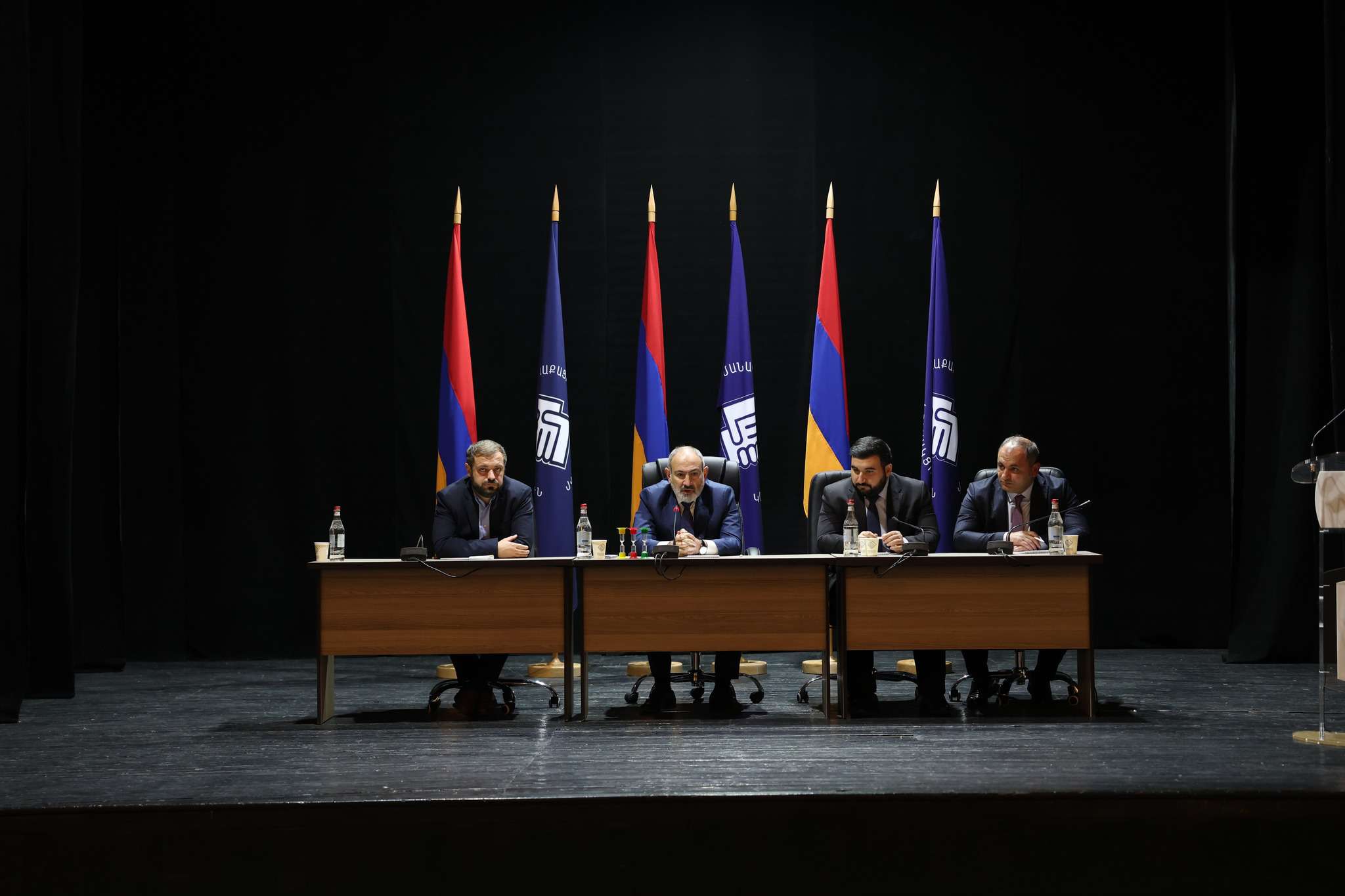 Հրազդանում կայացել է ՔՊ նախաձեռնող խմբի նիստ․ ի՞նչ հարցեր են քննարկվել