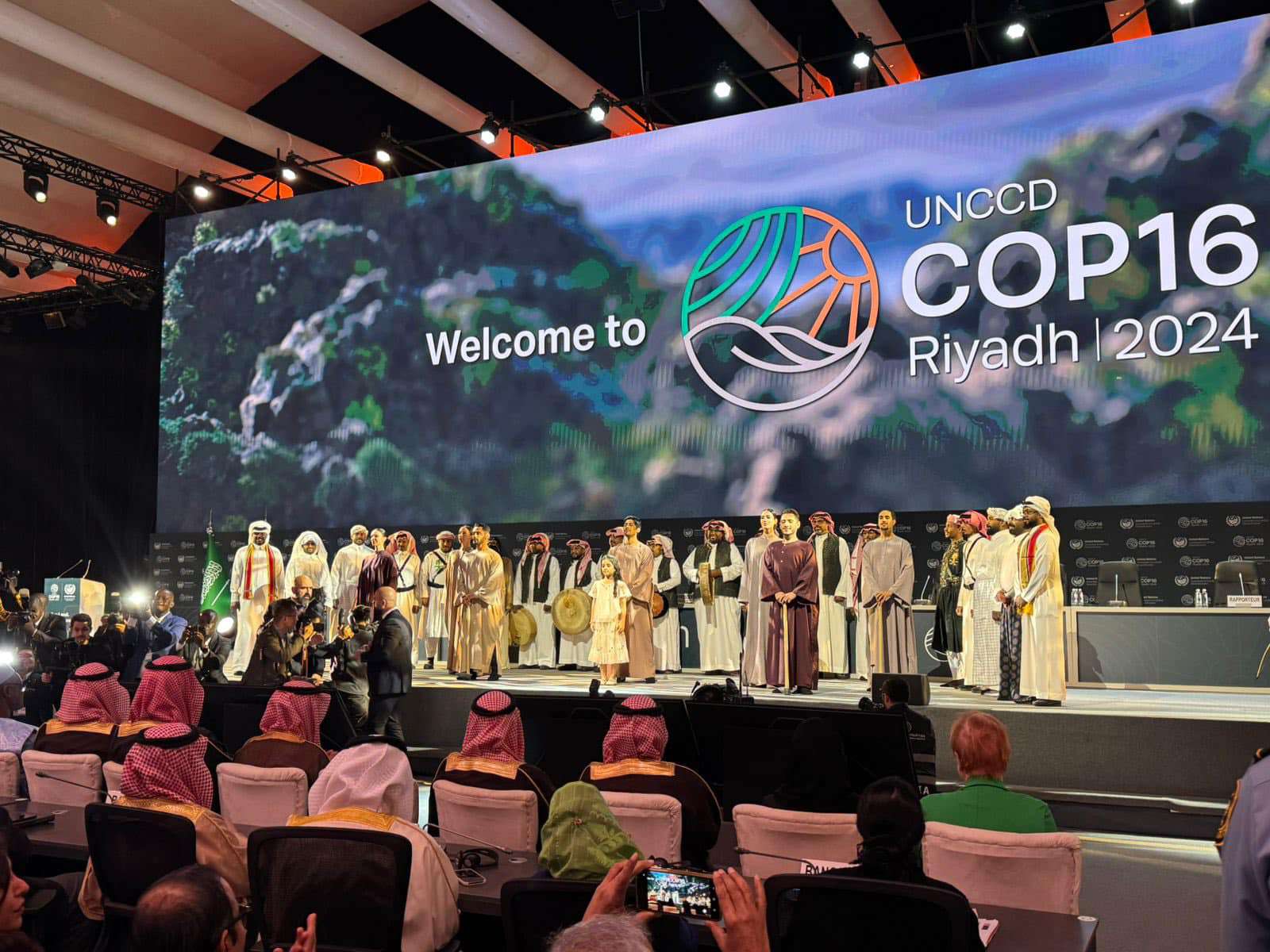 The RA delegation participates in the conference "Combating Desertification"