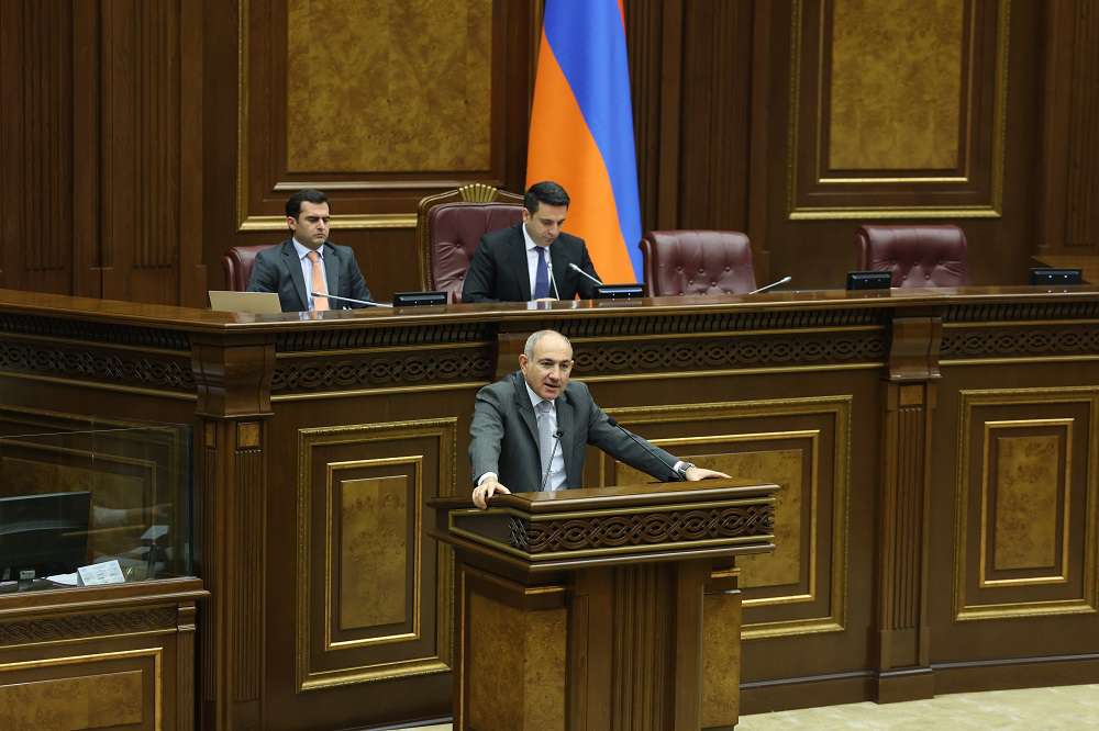 Վարչապետը կոռուպցիայի դեմ պայքարը բավարար արդյունավետ չի համարում (ՏԵՍԱՆՅՈՒԹ)