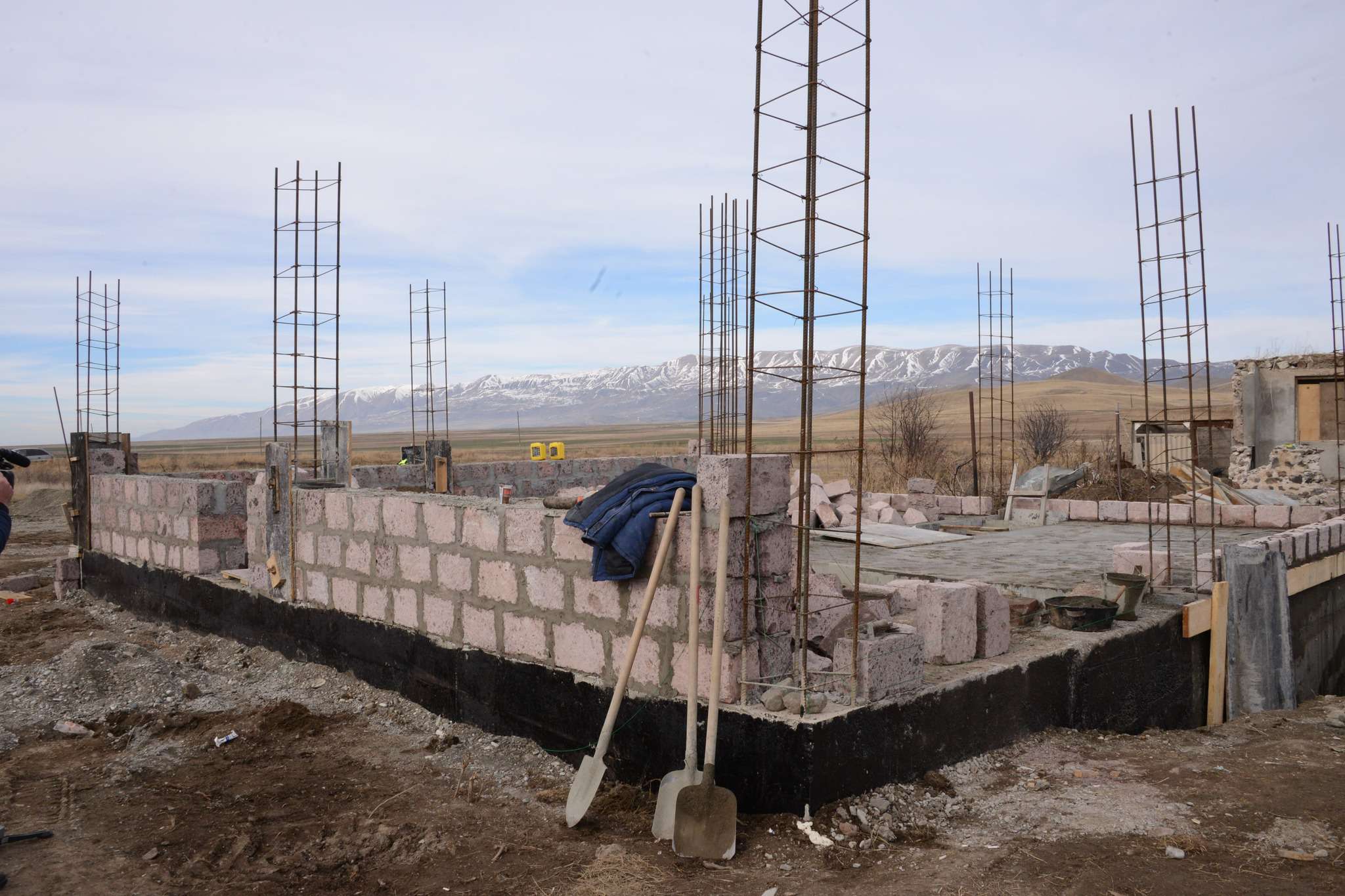 Սոթքում 2022թ. սեպտեմբերյան ագրեսիայի հետևանքով քանդված 142 բնակարան ամբողջությամբ վերականգնվել է